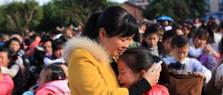 感恩教育致富经：学生哭哭哭，导师赚赚赚