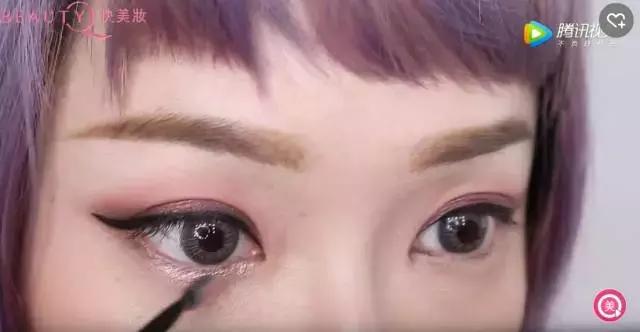 实用通勤眼影推荐哪个颜色,overtake眼影教程通勤