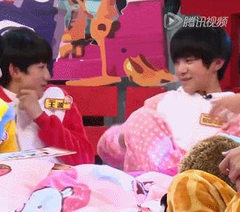 喜欢凯源的人不少，但看了这些互动我愿意站一秒宇宙级可爱的*源千**