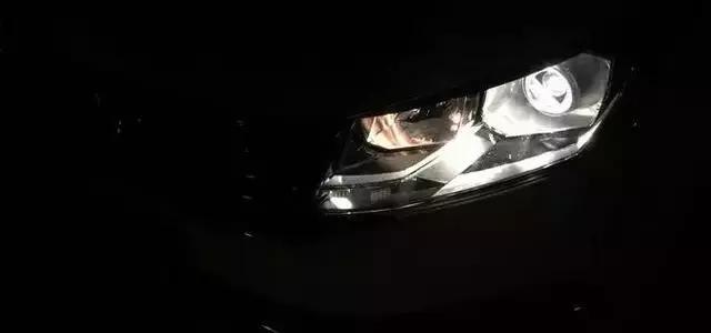 汽车大灯知识介绍图解卡通,关于汽车大灯的知识有哪些