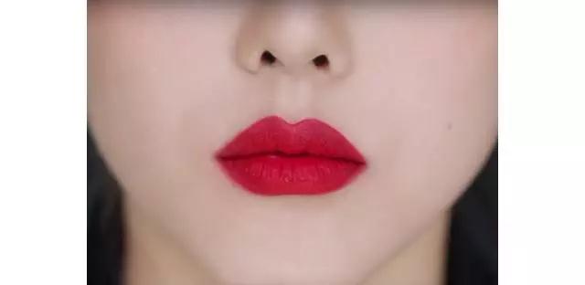 哪些口红最显白,阿玛尼什么颜色口红最好用显白