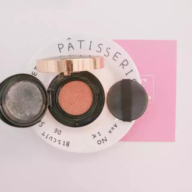 拒绝油腻底妆技巧,夏季用气垫怎么打底妆