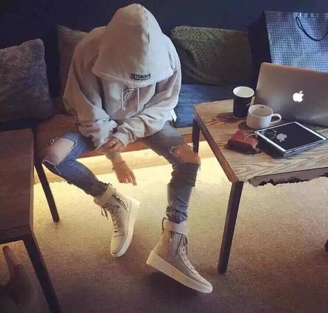 p图从来不p身材,p图只p五官