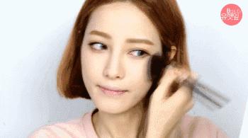 不同脸型打腮红的正确方法,为什么要打腮红因为腮红显气色