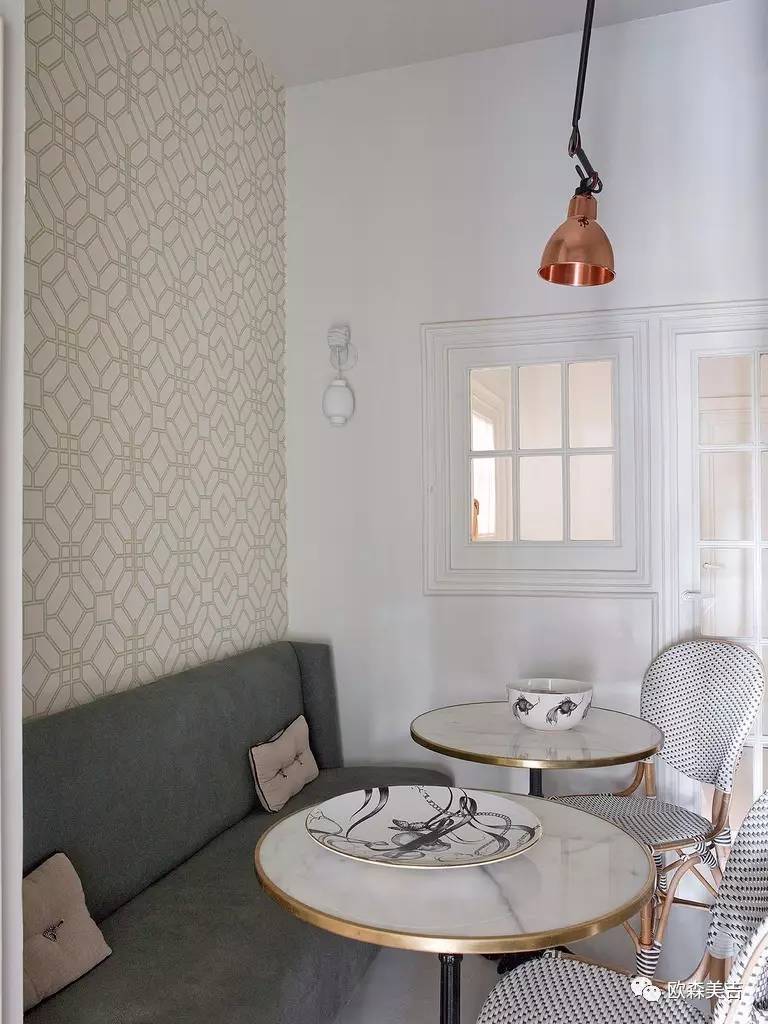 巴塞罗那家居装修,巴塞罗那红色装修