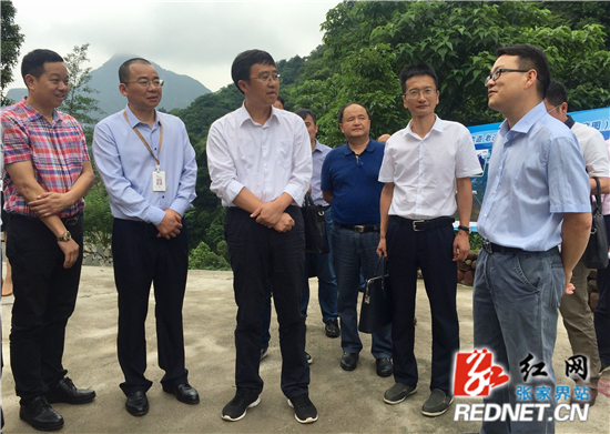 来了新闻早班车每日语音版,来了新闻早班车官网