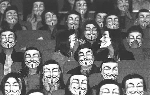 山寨版《最后的晚餐》：面具，虚伪时代的生活野心。|干货