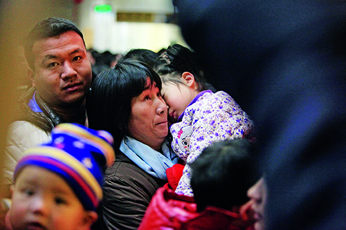 调查：医院号贩子月薪7、8万