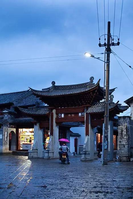 夏天就该去玩,夏天就去丽江旅游