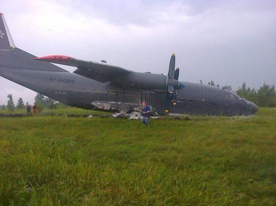 飞行才八百小时，操作经验丰富，缅甸的运8怎么就坠毁了呢？