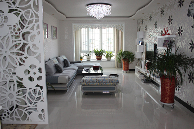 有十字绣如何装饰婚房,十字绣房子客厅装饰