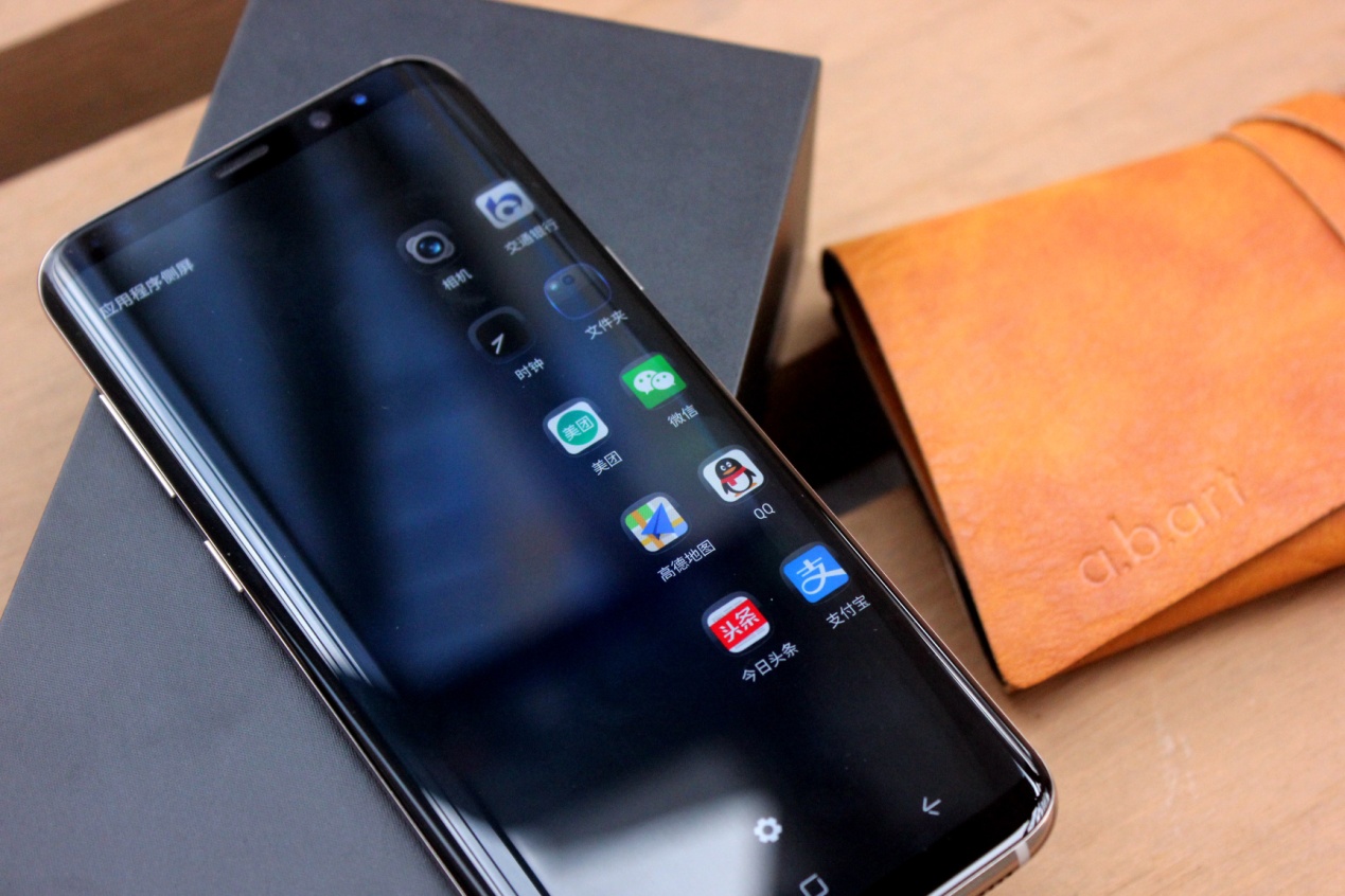 三星galaxys8+值得入手吗,三星galaxys8轻奢版开箱