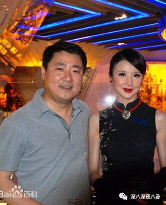 作为博纳的老板娘，开火锅店半个娱乐圈都来捧场，就问厉害不