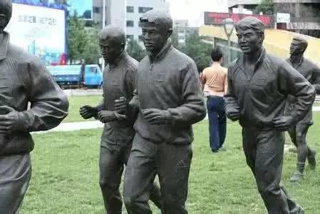 原创|长沙为国足立“福地碑”,前国足主帅说现在球员只想钱!