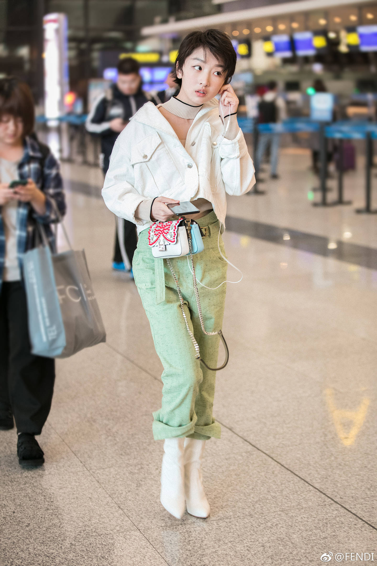 王嘉尔同款fendi,王嘉尔和fendi的关系