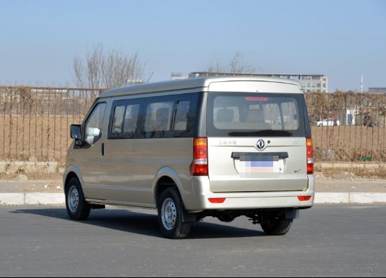 微面空间最大的车,微面座位