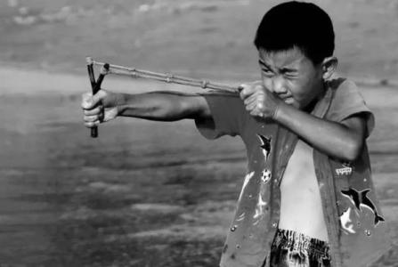 2万的一套的玩具，平民家庭玩不起，还是去技校锻炼动手能力吧