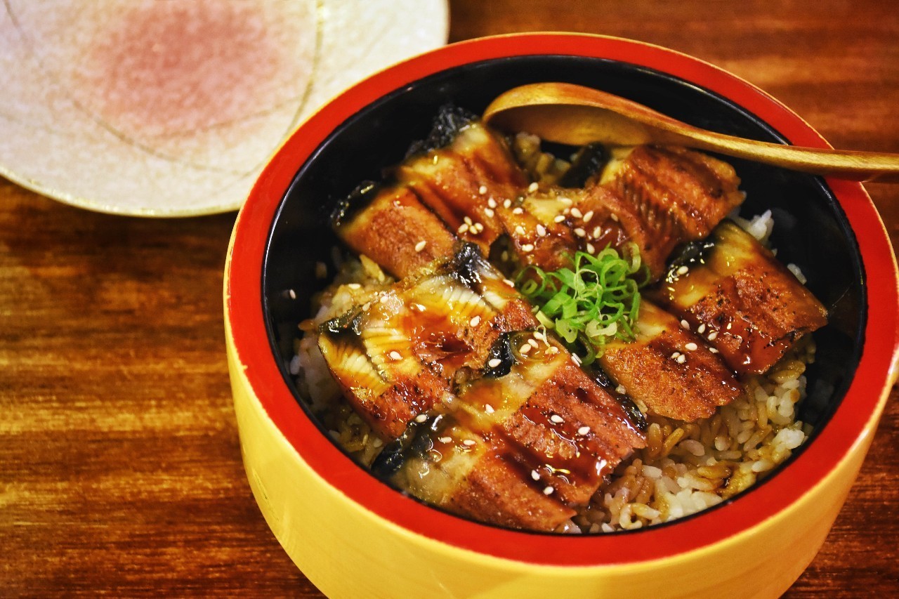 洛阳旋转餐厅自助餐日料,洛阳深夜食堂美食攻略