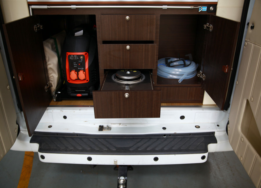 用实力赢得客户信赖,用实力赢得顾客的满意和信任