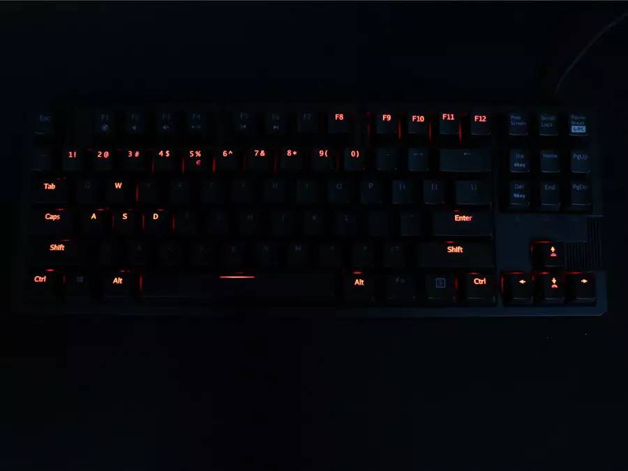 华硕m801,高性价比机械键盘98键