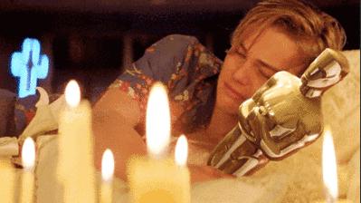 振动棒、腋下贴还送拉皮手术？奥斯卡大礼包脑洞可真大...