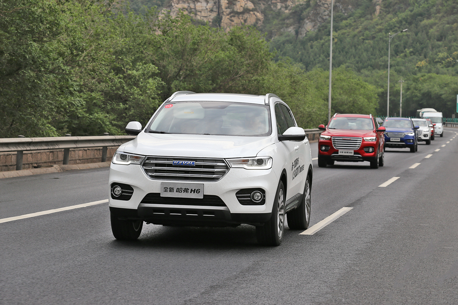 哈弗h6国潮版1.5t自动豪华版测评,哈弗h6国潮版1.5t冠军版整体评测