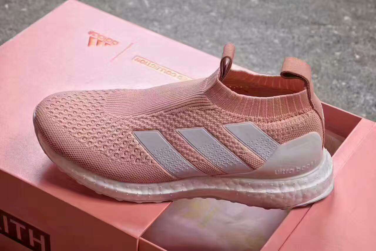 联名鞋adidasboost白红蓝,被疯抢的鞋