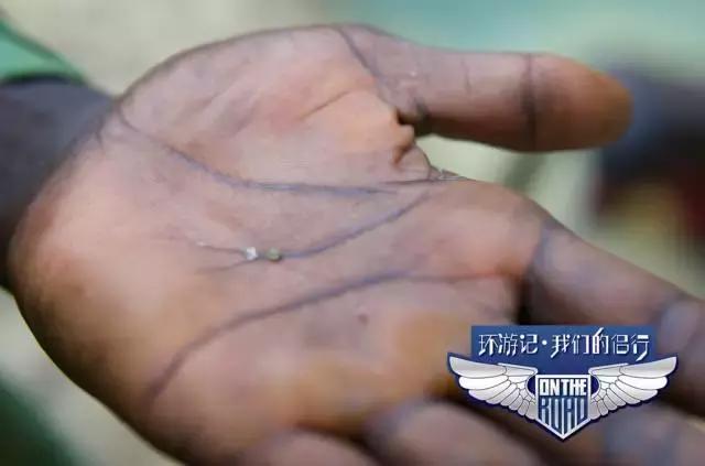 侣行的封面,侣行塞拉利昂是哪一期