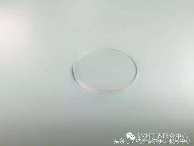 阿玛尼手表镜面拆卸视频教程,苹果手表镜面划痕修复小窍门