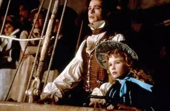 电影推荐吸血鬼爱情片,外国的吸血鬼爱情系列电影