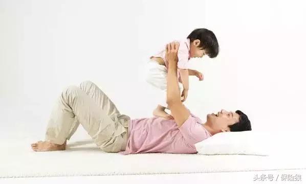 父亲节应该给爸爸买些什么呢,父亲节给爸爸买什么爸爸才高兴