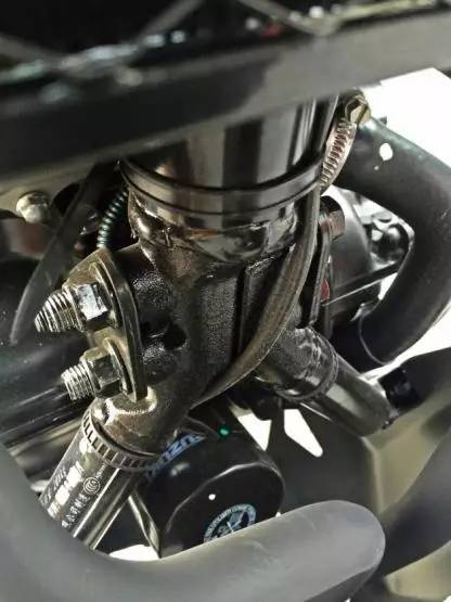 最新豪爵铃木dl250评测视频,18年的豪爵铃木dl250值得买吗