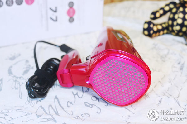 秀发水亮如丝的秘密!TESCOM黑科技TCD4000吹风机测评