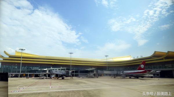 西双版纳在水一方泼水节,版纳哪里可以感受泼水