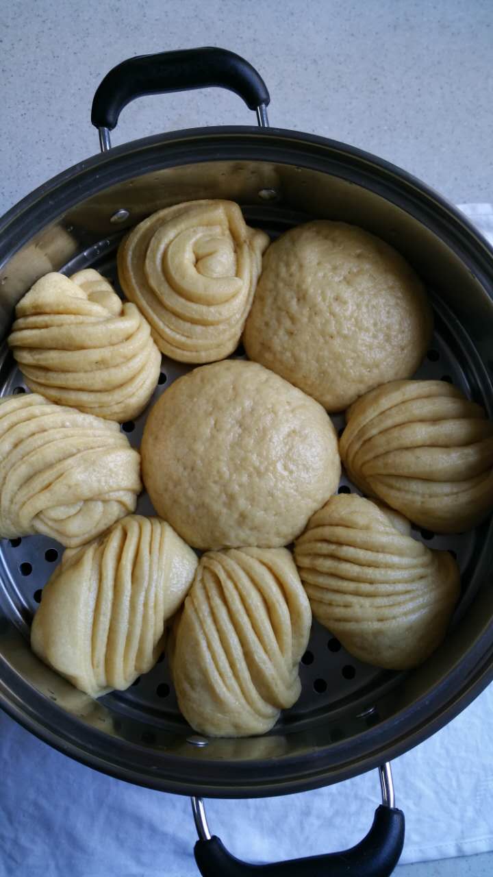 发糕和馒头哪个更有营养,馒头里面有什么营养成分