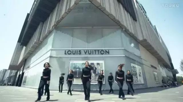 学校毕业季舞蹈大学,学校毕业季的舞蹈