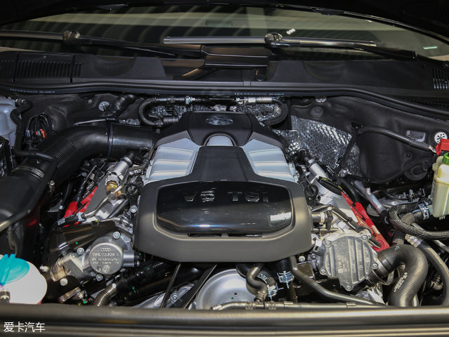 大众途锐对比沃尔沃xc90,大众途锐越野测试xc90