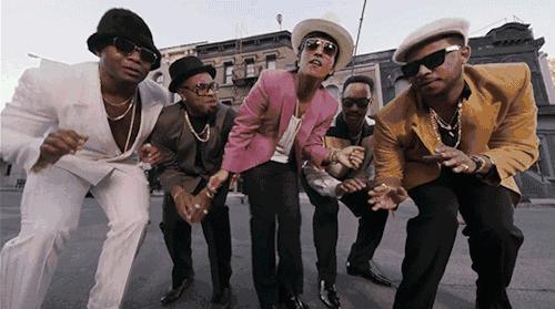 拒绝暴发户标签，大金链子也挤入潮流界争宠了