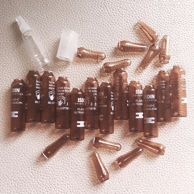 敷面膜太麻烦？护肤神器安瓶拯救你的世纪懒癌