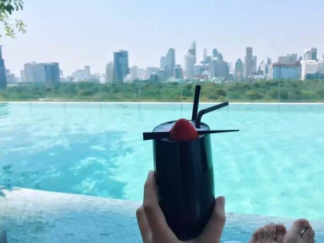 48小时，1000块钱，重新找到生活的幸福感｜曼谷