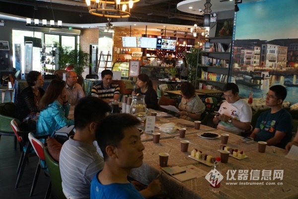 现代肿瘤诊断技术与治疗实践,现代临床肿瘤疾病诊断与治疗