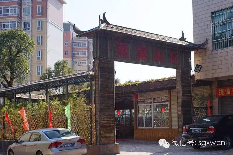 小曾吃饭最新视频,小曾吃火锅