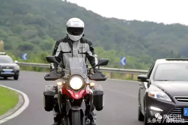 豪爵tr300好还是豪爵铃木dl250好,豪爵铃木dl250和无极ds525x哪个好