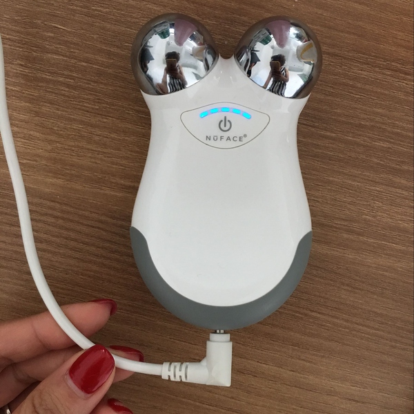 微电流美容仪使用前后对比,微电流美容仪nuface电流是多少伏