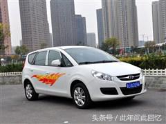 它也有着低价实用、载乘能力强的优点——森雅S80