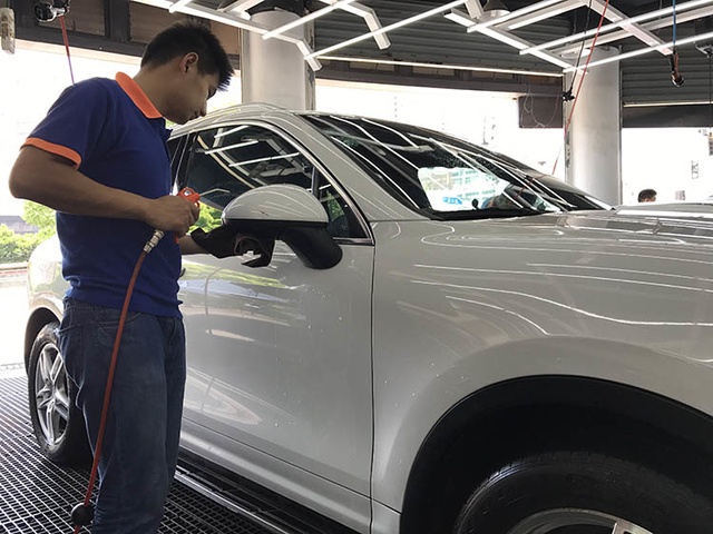 汽车贴膜全车贴膜哪里最便宜上海,上海汽车贴膜规则