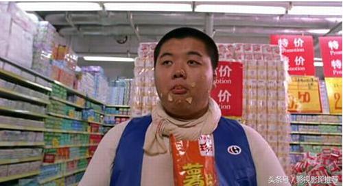 为什么周星驰的广告植入很自然,周星驰电影广告植入经典片段