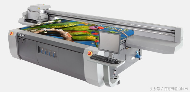 uv平板打印机可以做什么产品,uv平板打印机哪个行业比较好