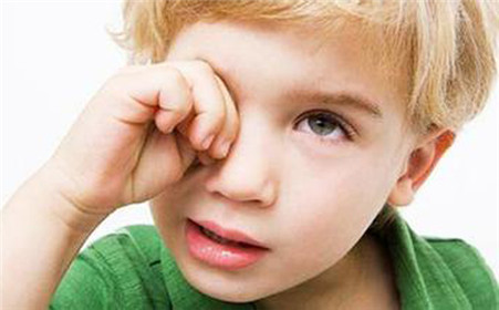 夏季感冒喝什么好得快,夏季感冒属于什么感冒