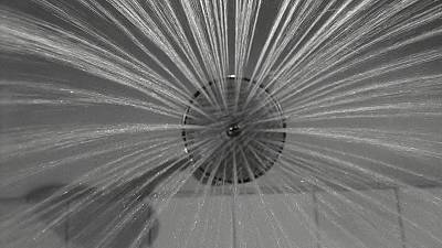 45秒美女沐浴戏拍7天，这部精分神作碾压99%的恐怖片